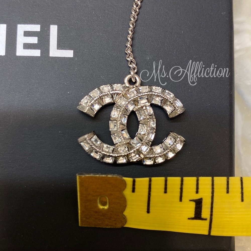 CHANEL 🖤NEW🖤 Authentic Crystal Double Sided Crystal Strass CC Silver Earrings - Picture 3 of 8